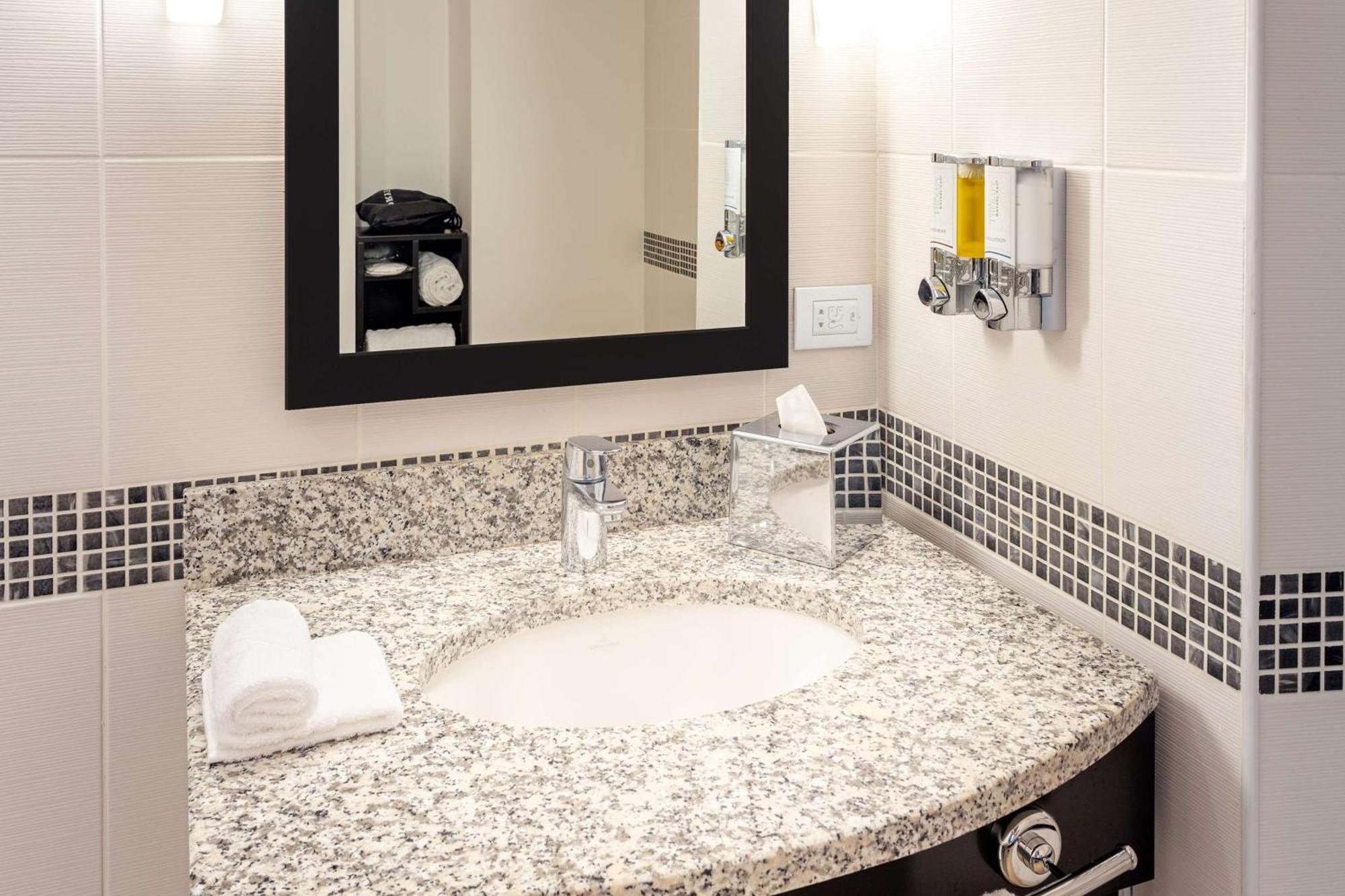 Hampton By Hilton