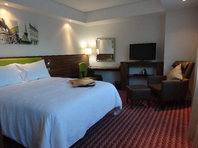 Hampton By Hilton 3*